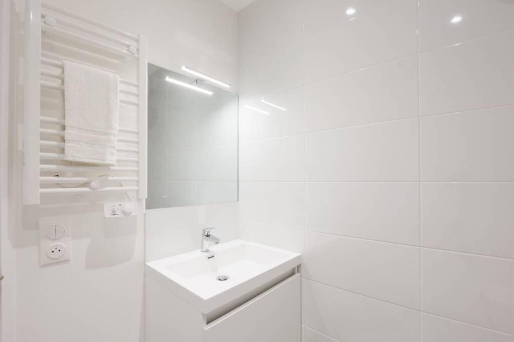 ברסט La Chambre Liberte 2, Sdb Privative Et Tv, Cuisine Salon Partages, Confort Et Hypercentre מראה חיצוני תמונה